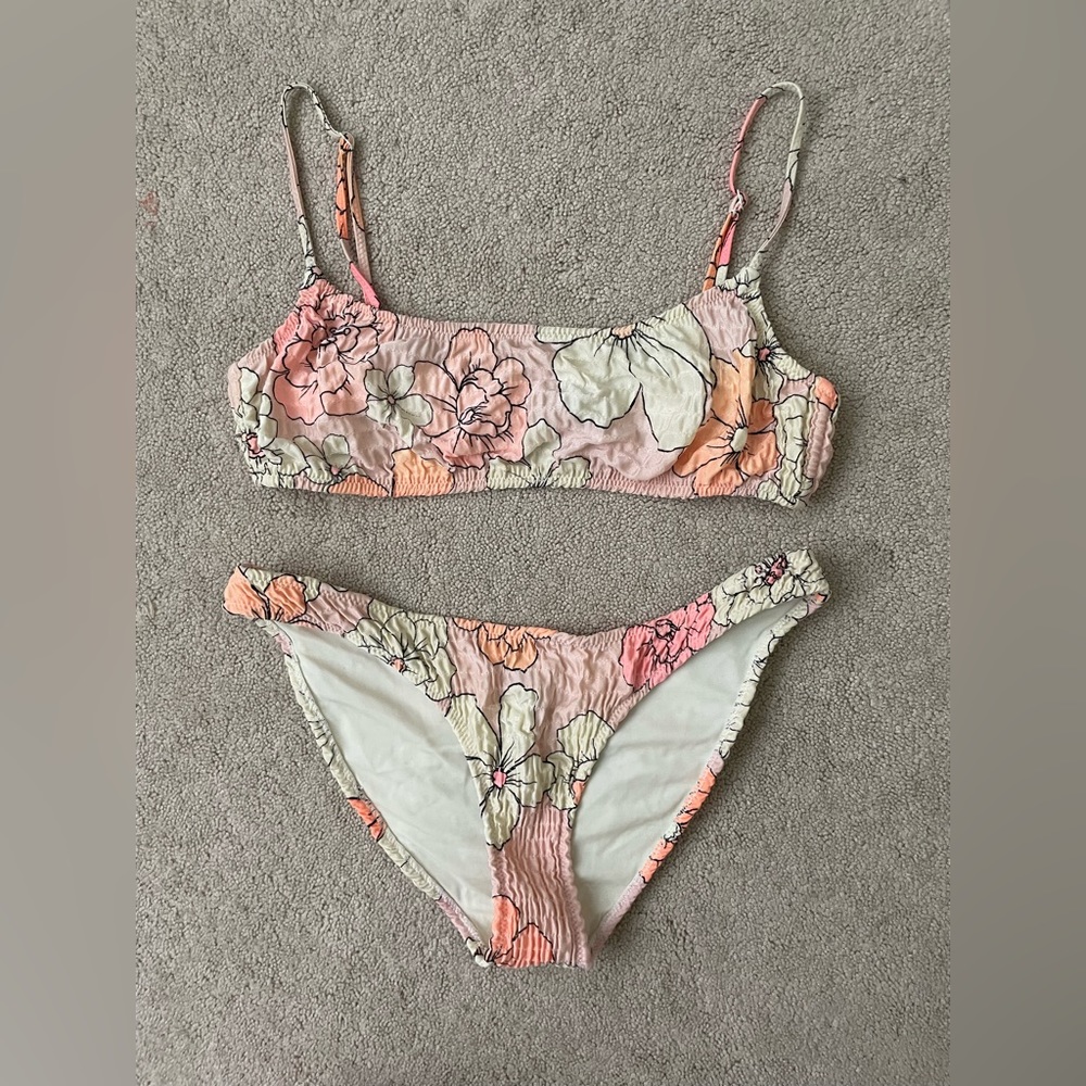 Tringl bikini floral